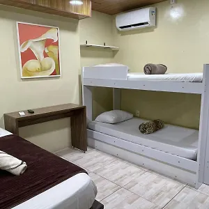 suite-completa-com-cozinha-900m-da-praia.cabofriohotels.org/